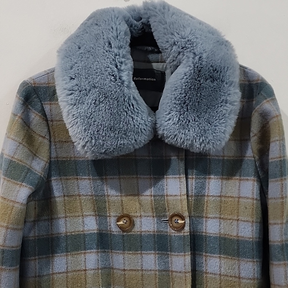 Reformation Templeton Coat - Picture 2 of 11